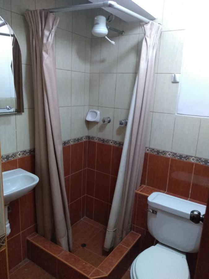 Hostal Vista Al Lago Titicaca 普诺 外观 照片