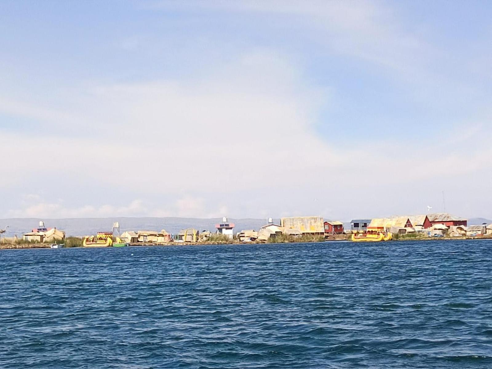 Hostal Vista Al Lago Titicaca 普诺 外观 照片