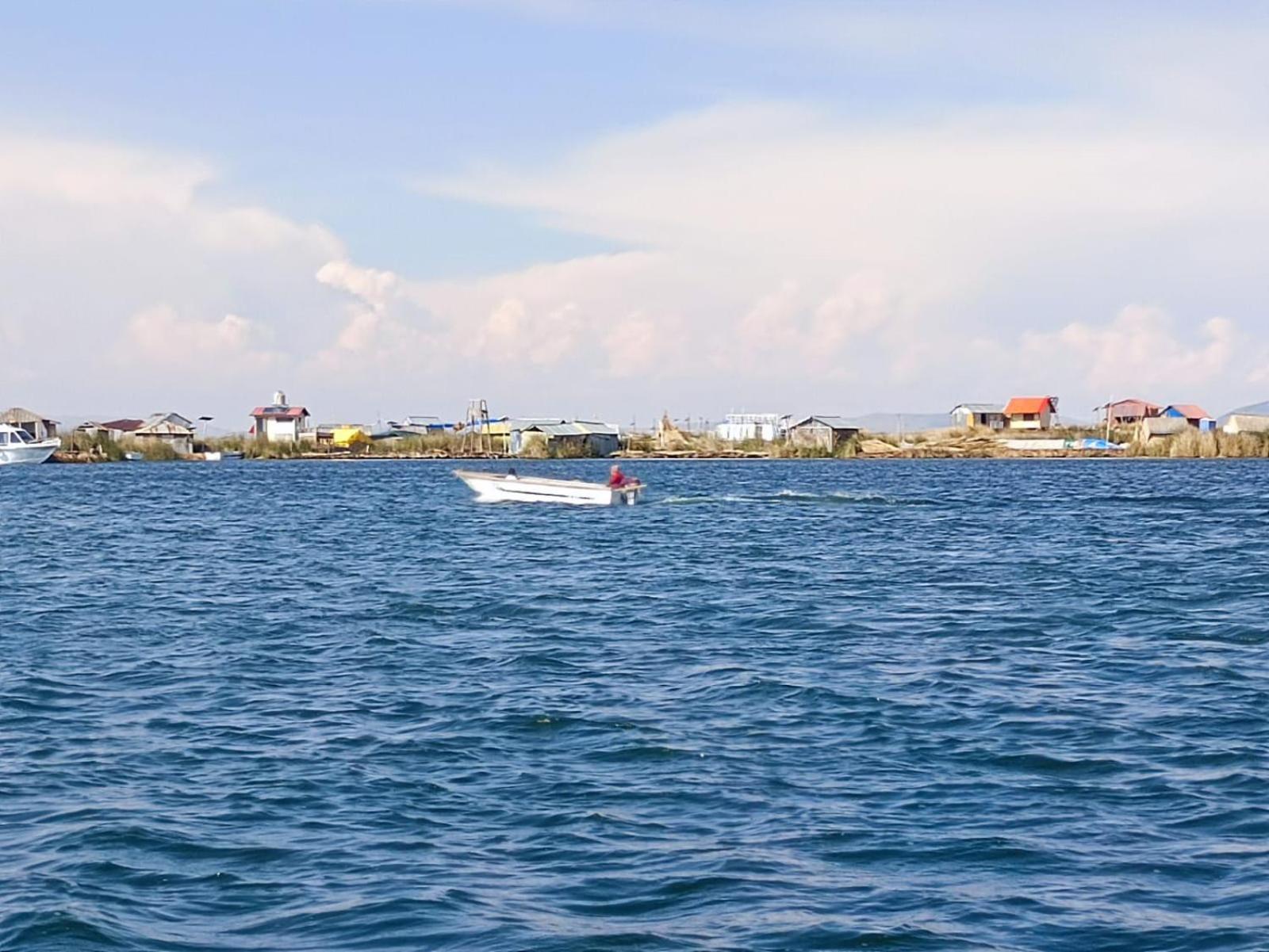 Hostal Vista Al Lago Titicaca 普诺 外观 照片