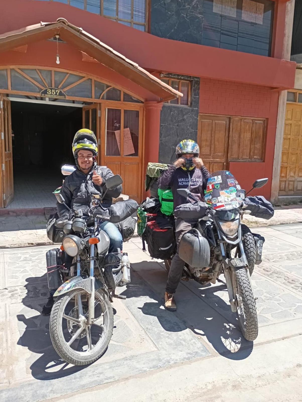 Hostal Vista Al Lago Titicaca 普诺 外观 照片