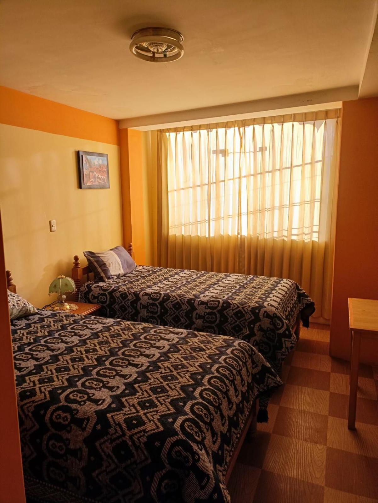 Hostal Vista Al Lago Titicaca 普诺 外观 照片