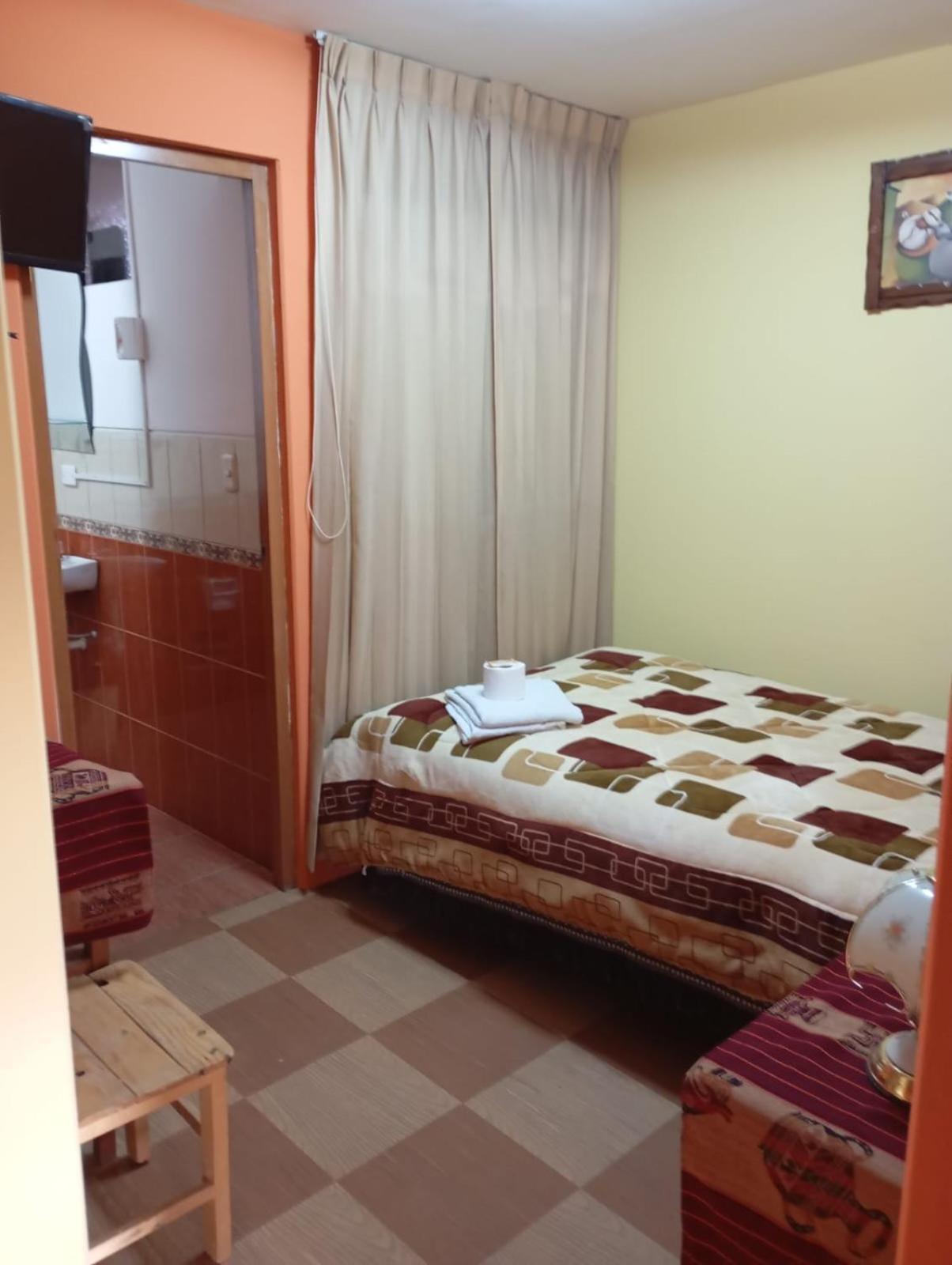 Hostal Vista Al Lago Titicaca 普诺 外观 照片